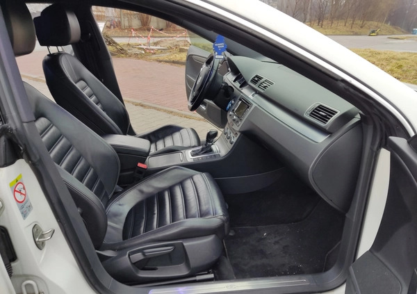 Volkswagen CC cena 42999 przebieg: 185000, rok produkcji 2012 z Oborniki Śląskie małe 631